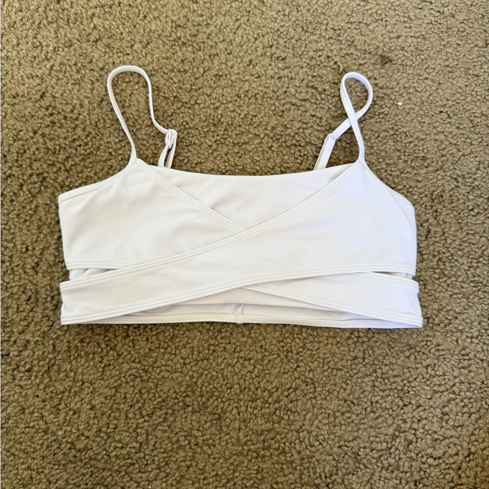 Alo - Enzo wrapped bra - white